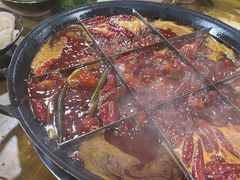 -正南齊北重庆老火锅(光华村直营店)