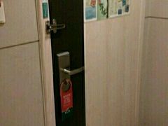 -白玉兰酒店(上海田子坊马当路地铁站店)