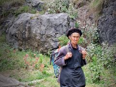 -高荡千年布依古寨旅游景区