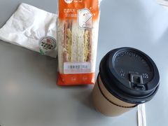 -首都图书馆-咖啡厅