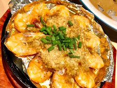 -关东小磨东北菜(上海长风大悦城店)