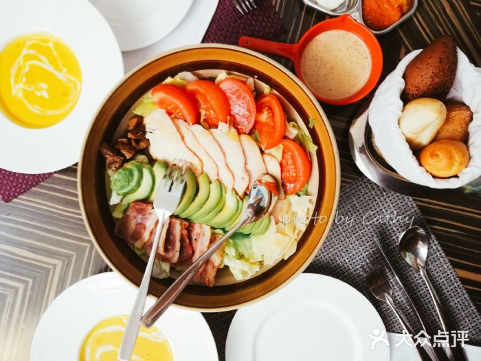 小莫餐厅And More Restaurant西餐(北京展览馆店)莫沙拉图片