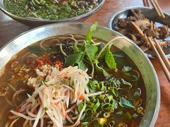 小碗酸牛肉饵丝-莉安酸牛肉早点