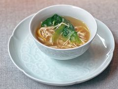 鸡汤煨淮扬九丝-逸道(益丰·外滩源店)
