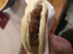 精致肉夹馍-子午路张记肉夹馍(小寨西路店)