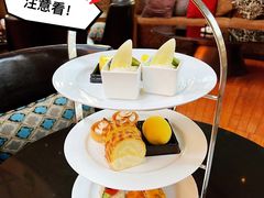 -上海滴水湖皇冠假日酒店