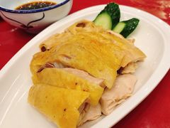 -侬佳蒸菜馆(听潮店)