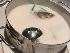 -肥仔文澳门猪骨煲(南京西路店)