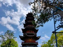 -龙华寺