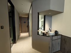 -上海虹桥中心爱琴海亚朵S酒店