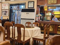 大堂-燕风楼烤鸭店(建设总店)