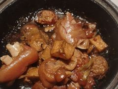 -赶海部落海鲜城(海阳路店)