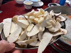 -老石黑山羊毛驴肉火锅(金凯广场店)