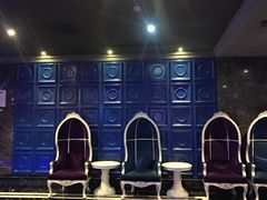 -欢乐迪KTV(南坪上海城店)