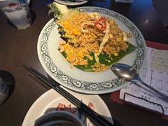 -大头虾越式风味餐厅(光明广场店)