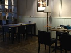 -Cafe Villa