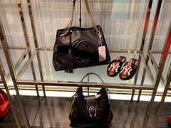 -Gucci(首创奥特莱斯店)