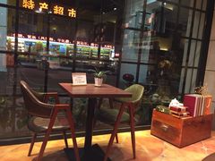 露天位-黄远堂凤梨酥·伴手礼(中山路六店)