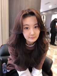 -东秀护肤造型