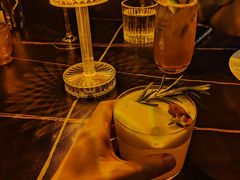 -常熟路(地铁站)