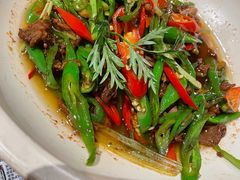 -老滇山寨•云南特色菜•地方菜•民族风情歌舞表演(金碧店)