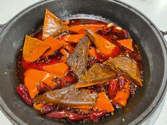 -老成都市井火锅阿泥頭火锅公司(海宁长安佳源中心广场店)