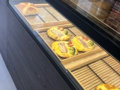 面包甜点陈列柜-熊叔熊婶面包房(团结湖店)
