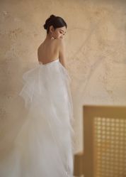 -童画全球婚纱艺术馆