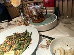 -荷花亭·湖北融合菜(中商广场店)