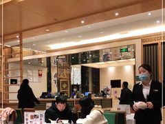 大堂-稻香酒家·34年老字号·港式粤菜(汉街店)