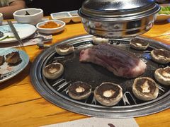 -唯成•韩国炭火烤肉 유성고기