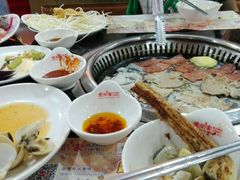 肥牛-爱尚客韩式烤肉自助餐厅(汇丰广场店)