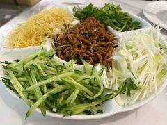 新京酱肉丝-富源东北春饼店(翠竹店)