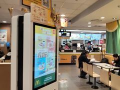 -麦当劳(轻轨曹杨路店)