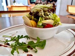 -Mark&Mars Restaurant