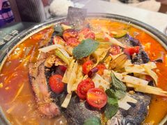 -令狐冲·炭烤活鱼(宝龙店)