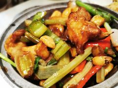 啫啫家鸡煲-香港新发烧腊茶餐厅(书城店)