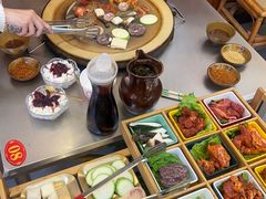 -阿昌白族石板烧·菌锅(大理古城店)