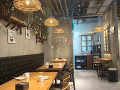 -炉小二铜锅牛蛙•川湘菜(三里屯店)