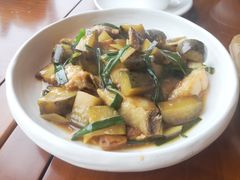 西瓜酸焖鱼腩-南平静修小镇水芳阁餐厅