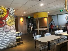 -麦当劳(中山大道中店)