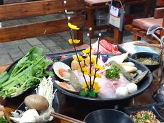 -丽江庭院·云南野生菌·海鲜火锅(鼓楼四合院店)