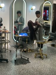 -尚羽华东接发美发店