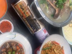 -川流不息·地道川菜·小龙虾(松东路店)