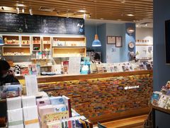 -猫的天空之城概念书店(印象城购物中心店)