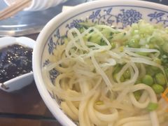 -亿诣蝎府炸酱面羊蝎子火锅(酷车小镇店)