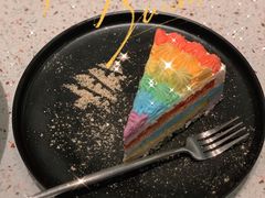 彩虹蛋糕-BossBabe亲子餐厅(金光华广场店)