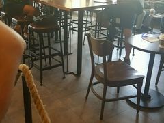 -星巴克臻选(深圳龙华红山天虹店)