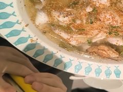 -姚姚酸菜鱼·金戈戈香港豉油鸡(喜荟城联名店)