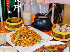 -莲餐厅·湖北菜·潜江小龙虾店(愚园路店)
